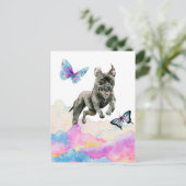 Black Dog springt over regenboogwolken Briefkaart (Staand voorkant)
