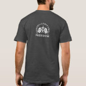 Black Dove Cross US Flag Pro Life Conservative T-shirt (Achterkant)