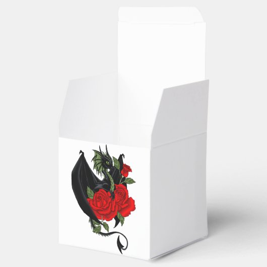 Black Dragon Red Roses Fantasie Bedankdoosjes (Geopend)