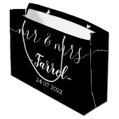 Black Elegant Mr & Mrs Wedding Day Gift Bag Groot Cadeauzakje (Achterkant Gekanteld)