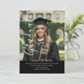 Black Elegant script simple one photo graduation Kaart (Staand voorkant)