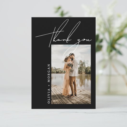 Black Elegant Script Typography Photo Wedding Bedankkaart (Staand voorkant)