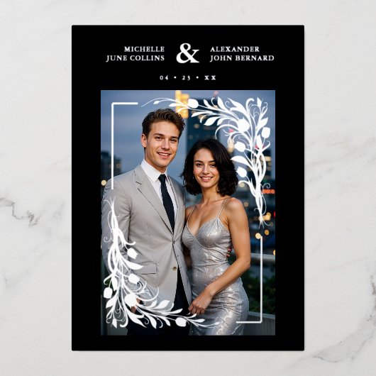 Black Exquisite Embellished Tulips Frame Photo Folie Uitnodiging (Voorkant)