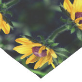 Black Eyed Susan Flower Unfolting Abstract Korte Tafelloper (Hoek)