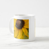 Black-Eyed Susan met een Teardrop Koffiemok (Voorkant links)