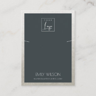 BLACK FAUX SILVER GRENSOVERSCHRIJDENDE LOGO KETTIN VISITEKAARTJE