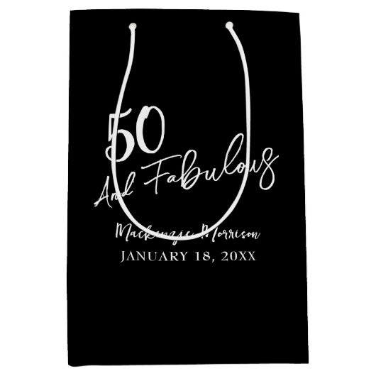 Black Fifty and Fabulous Script Birthday Party Medium Cadeauzakje (Voorkant)