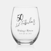 Black Fifty and Fabulous Script Birthday Party Wijnglas Zonder Voet (Voorkant)