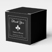 Black Fleur de Lis Wedding Favor Boxes Bedankdoosjes (Voorkant Zijde)