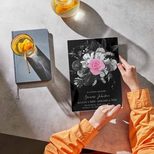 Black Floral begrafenismonument - roos Aankondigin Kaart