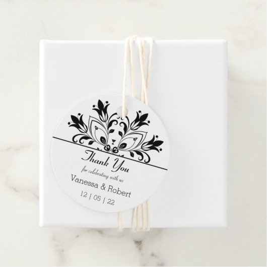 Black Floral Mandala Bedankjes Labels (In situ)
