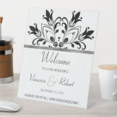 Black Floral Mandala Reclamebord Met Voetstuk (Insitu)