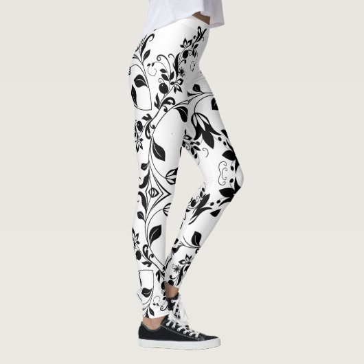 Black Floral Pattern on White Women's Workout Leggings (Rechts)