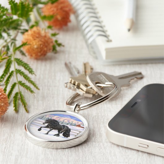 Black Friesian Draft Horse in Snow Sleutelhanger (Zijkant)