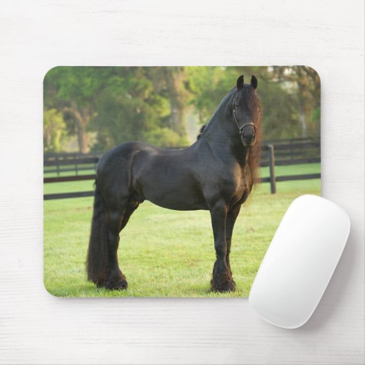 Black Friesian Horse Muismat (Met muis)