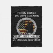 Black German Shepherd American Flag Three Things Y Fleece Deken (Voorkant)