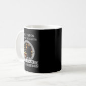Black German Shepherd American Flag Three Things Y Koffiemok (Voorkant links)