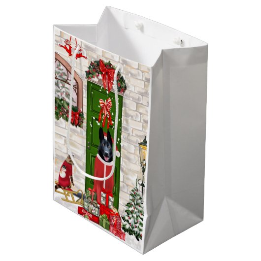 Black German Shepherd Dog Kerstmis Medium Cadeauzakje (Voorkant Gekanteld)