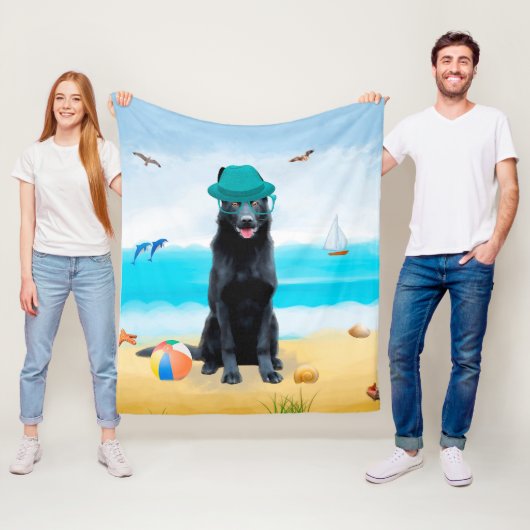 Black German Shepherd Dog on Beach Fleece Deken (In situ)