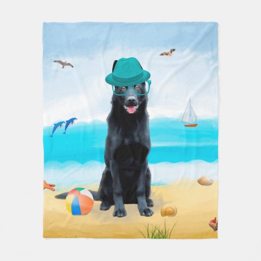 Black German Shepherd Dog on Beach Fleece Deken (Voorkant)