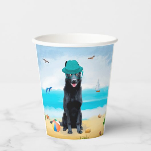 Black German Shepherd Dog on Beach Papieren Bekers (Voorkant)
