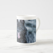 Black German Shepherd in snow Duvet Cover Porselein Kop (Voorkant rechts)