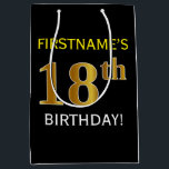 Black, Gold 18th Birthday   Custom Name Medium Cadeauzakje<br><div class="desc">Deze eenvoudige verjaardagscadeau tas ontwerp heeft een gepersonaliseerde boodschap zoals "FIRSTNAME'S 18th BIRTHDAY!" (met de "18th" met een faux/imitatie goud-achtige kleur look) op een zwart gekleurde achtergrond. De naam is in vetgedrukte geel gekleurde tekst, en kan worden gepersonaliseerd. Een gepersonaliseerde verjaardagscadeauzak als deze kan misschien gebruikt worden om een cadeau...</div>