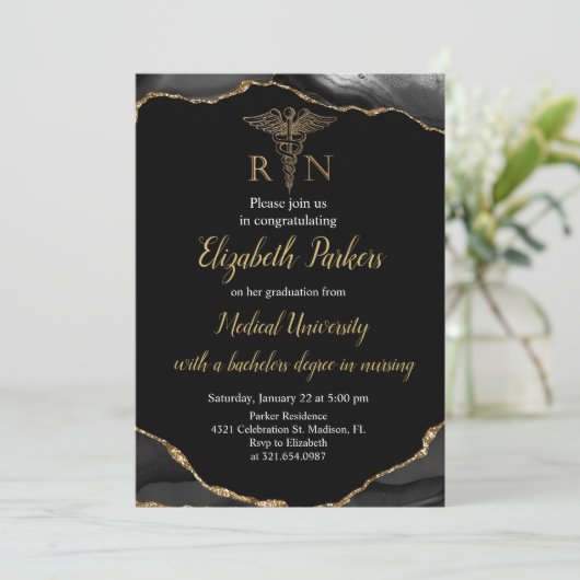 Black & Gold Agaat Verpleegkundig Afstudeerfeest Kaart (Staand voorkant)