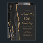 Black Gold Agate Slate Script 50th Birthday Kaart<br><div class="desc">De linkerrand van deze elegante, moderne verjaardagsfeestelijke uitnodiging is voorzien van een zwarte waterverf aan de rand van een donkere, met gouden faux glitter getrimde rand. De aanpasbare tekst combineert een goudkleurig script en maakt serif lettertypen op een zwarte leisteenachtergrond. De achterzijde is voorzien van een bijpassend zwart en goudvormig...</div>