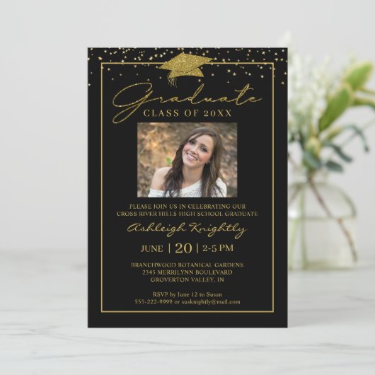 Black Gold Confetti Script Photo Afstuderen Kaart (Staand voorkant)