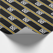 Black Gold Football Jersey Cadeaupapier (Hoek)