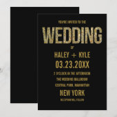 Black & Gold Glitter Typografie Huwelijksuitnodigi Kaart (Voorkant / Achterkant)