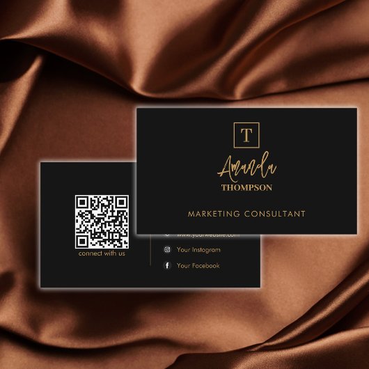 Black Gold Luxury Monogram Social Media QR Code Visitekaartje