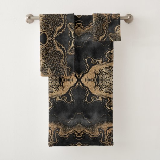 Black Gold Marble Bad Handdoek (Insitu)