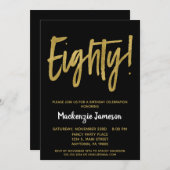 Black Gold Script 80th Birthday Party Invitation Kaart (Voorkant / Achterkant)