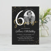 Black Gold Surprise 60e verjaardag foto uitnodigin Kaart (Staand voorkant)