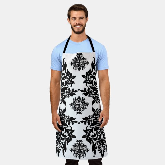 Black Gothic Design Schort (Gedragen)