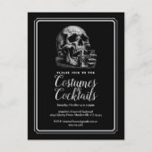 Black Gothic Skull Whiskey Halloween Party Briefkaart (Voorkant)