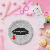 Black Gothic Vampire Kiss Vamp 7 inch Papieren Bordje (Feest)