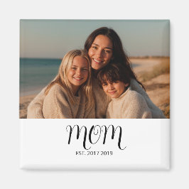 Black Graceful Script Mom Established Photo Gift Magneet