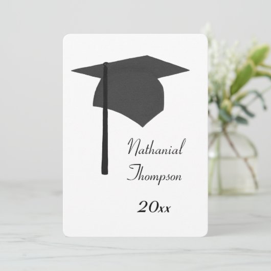 Black Graduation Cap and Tassel Invitations Kaart (Staand voorkant)