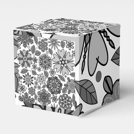 Black Gray White Retro Floral Art Seamless Pattern Bedankdoosjes (Voorkant Zijde)