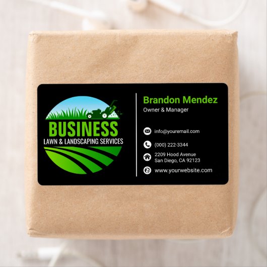 Black Green Lawn Care Landscaping Mowing Service Etiket (Insitu)