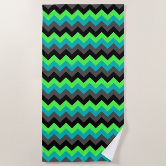 Black Green Ombre Chevrons Beach Towel Strandlaken (Voorkant)