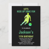Black Green Running Soccer Birthday Invitations Kaart (Voorkant)
