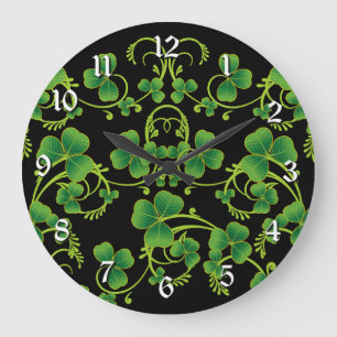 Black & Green Shamrock Vines Wall klok