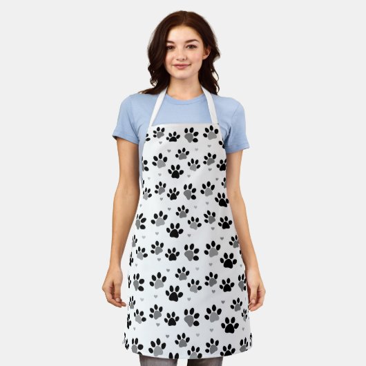 Black Grey Animal Paws Pattern Apron Schort (Gedragen)