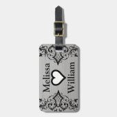 Black Grey Bride Groom Names Floral Wedding Bagagelabel (Voorkant verticaal)