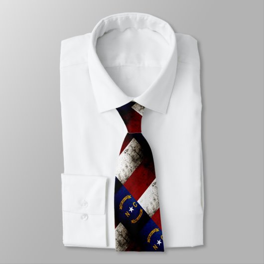 Black Grunge North Carolina State Flag Stropdas (Gebonden)