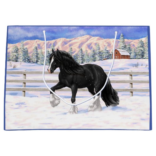 Black gypsy vanner Irish Cob Draft Horse in sneeuw Groot Cadeauzakje (Voorkant)